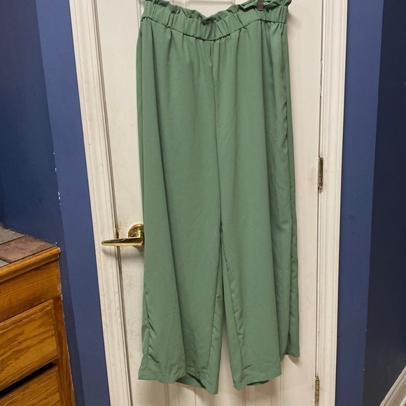 Shein Plus Paper Bag Waist Belt loop 
Trousers, 3x  Straight Leg - Picture 2 of 9